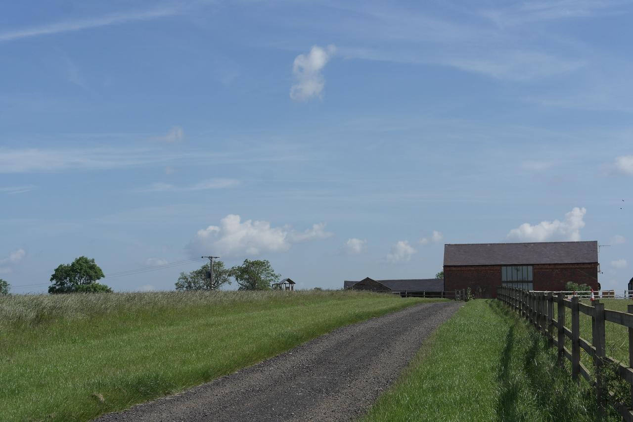 Handley Barn シルバーストーン エクステリア 写真